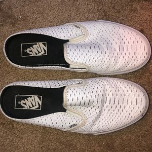 PRICE DROP!!!! 🥳🥳🥳 Slip on VANS